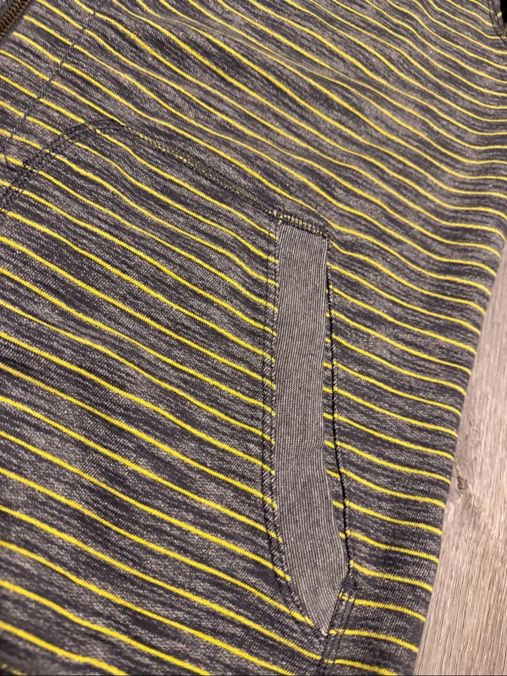 The North Face Men's Gray and Yellow Striped Zip-Up Hoodie NWOT